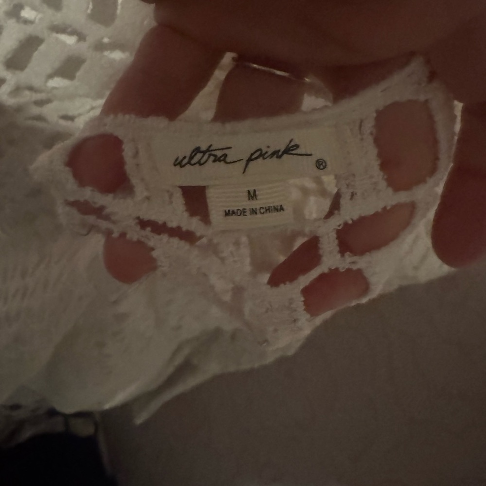 Crochet Top - Picture 4 of 4